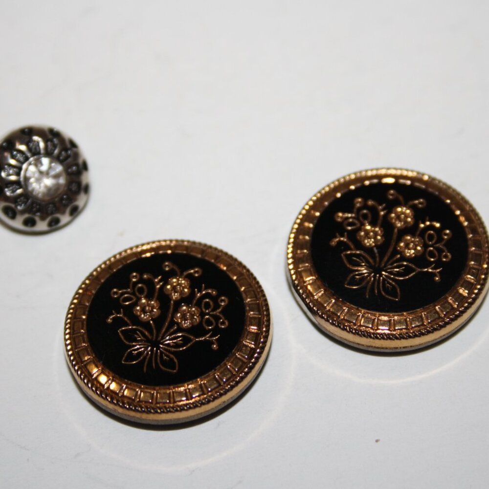 ✨ Vintage Button Sets · Gold & Silver Rhinestone - Picture 4 of 6